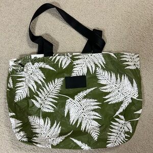 ALOHA collection Fern Print Tote Bag